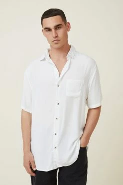 Cotton On Men Cuban Short Sleeve Shirt