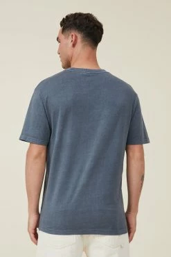 Cotton On Men Organic Loose Fit T-Shirt -boohooMAN store 3611221 61 3 scaled