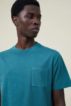 Cotton On Men Organic Loose Fit T-Shirt -boohooMAN store 3611221 62 4 scaled