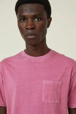 Cotton On Men Organic Loose Fit T-Shirt -boohooMAN store 3611221 66 4 scaled