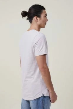 Cotton On Men Organic Longline T-Shirt -boohooMAN store 3611222 14 3 scaled