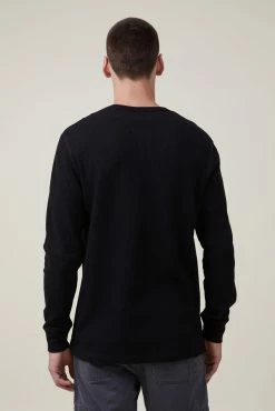 Cotton On Men Textured Long Sleeve Tshirt -boohooMAN store 3611693 01 3 scaled