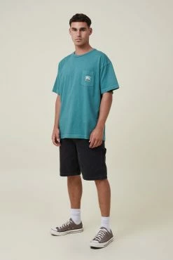 Cotton On Men Heavy Weight T-Shirt 7 Cotton On Men Heavy Weight T-Shirt -boohooMAN store 3611849 55 4 scaled