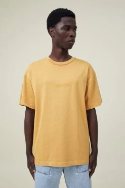 Cotton On Men Heavy Weight T-Shirt