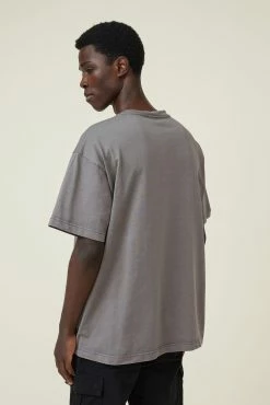 Cotton On Men Heavy Weight T-Shirt -boohooMAN store 3611849 58 3 scaled