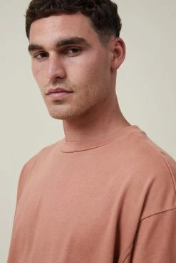 Cotton On Men Heavy Weight T-Shirt -boohooMAN store 3611849 59 4 scaled