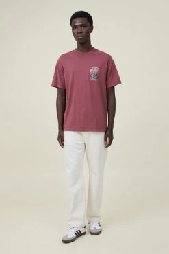 Cotton On Men Premium Loose Fit Art T-Shirt -boohooMAN store 3611991 10 3 scaled