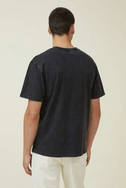 Cotton On Men Premium Loose Fit Art T-Shirt -boohooMAN store 3611991 28 3 scaled