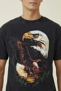 Cotton On Men Premium Loose Fit Art T-Shirt -boohooMAN store 3611991 28 4 scaled