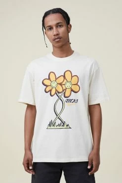 Cotton On Men Smiley Loose Fit T-Shirt -boohooMAN store 3612043 02 5 scaled