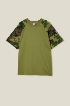 Cotton On Men Loose Fit Raglan T-Shirt -boohooMAN store 3612079 06 5 scaled