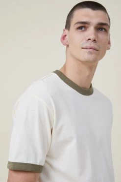 Cotton On Men Loose Fit Ringer T-Shirt -boohooMAN store 3612080 03 4 scaled