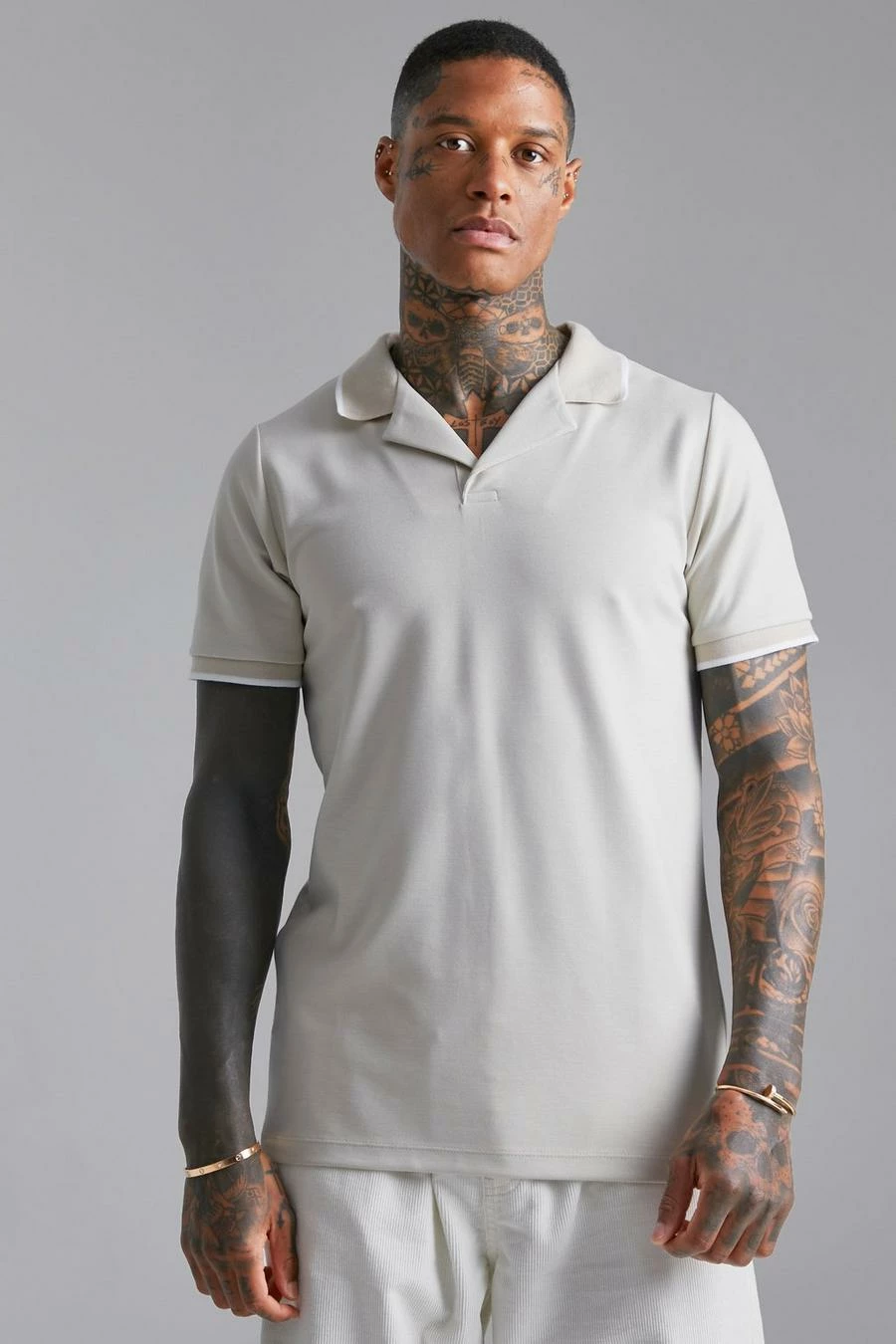 Revere Collar Polo With Contrast Tipping 1 Revere Collar Polo With Contrast Tipping